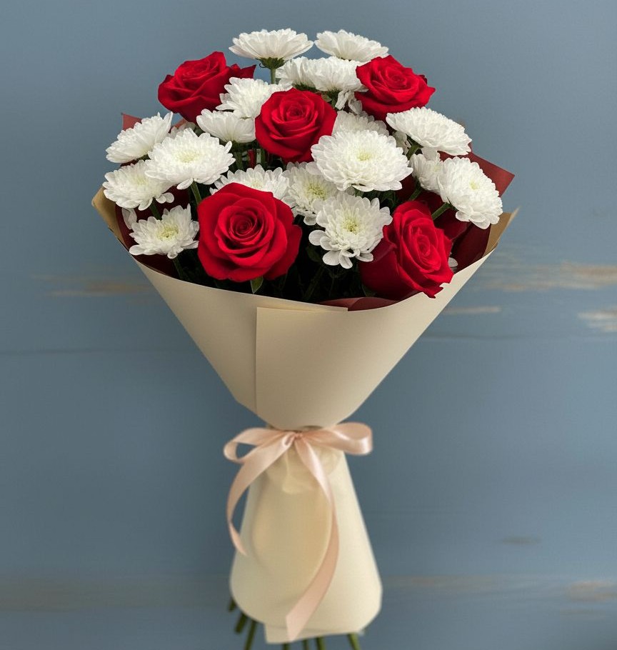 Букет цветов из: Розы и Хризантемы в Старый городок