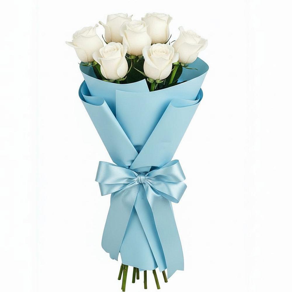 Букет 7 белых роз Проуд в Старый городок