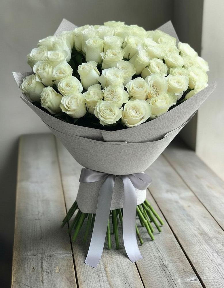 Букет 35 Белых роз в Старый городок