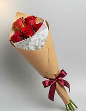 Букет цветов из:  Розы в Старый городок