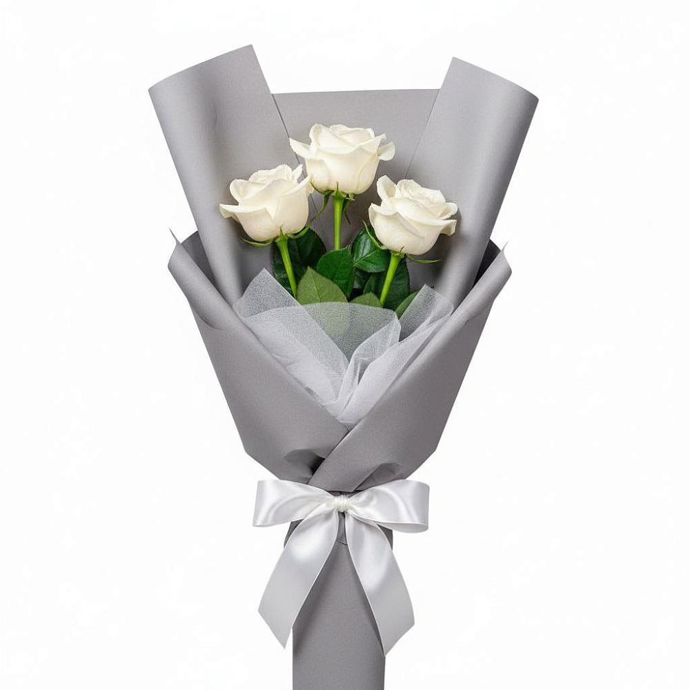 Букет 3 белые розы в Старый городок