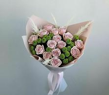 Букет цветов из:  Розы и Хризантемы #REPLACE_PRED# Старый городок