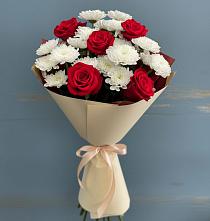 Букет цветов из:  Розы и Хризантемы в Старый городок