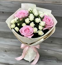 Букет цветов из:  Розы в Старый городок