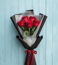 Букет цветов из:  Розы в Старый городок