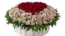 Премиум букет из: Розы #REPLACE_PRED# Старый городок