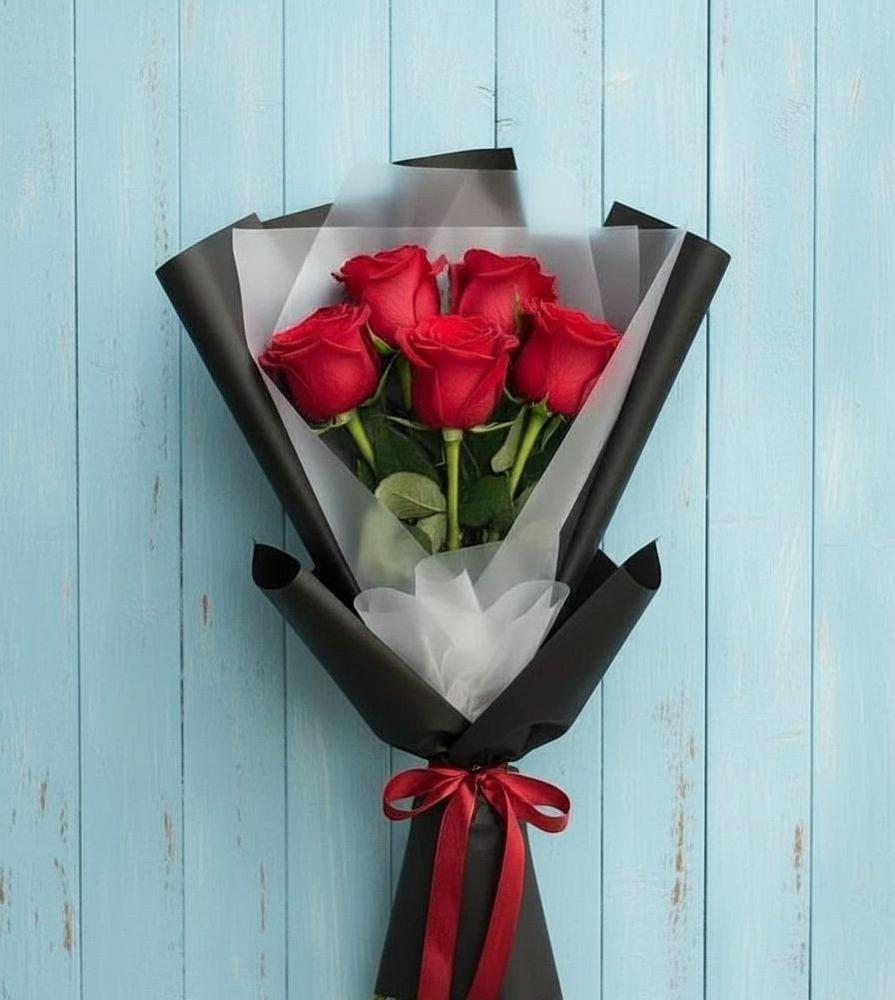 Букет цветов из: Розы в Старый городок