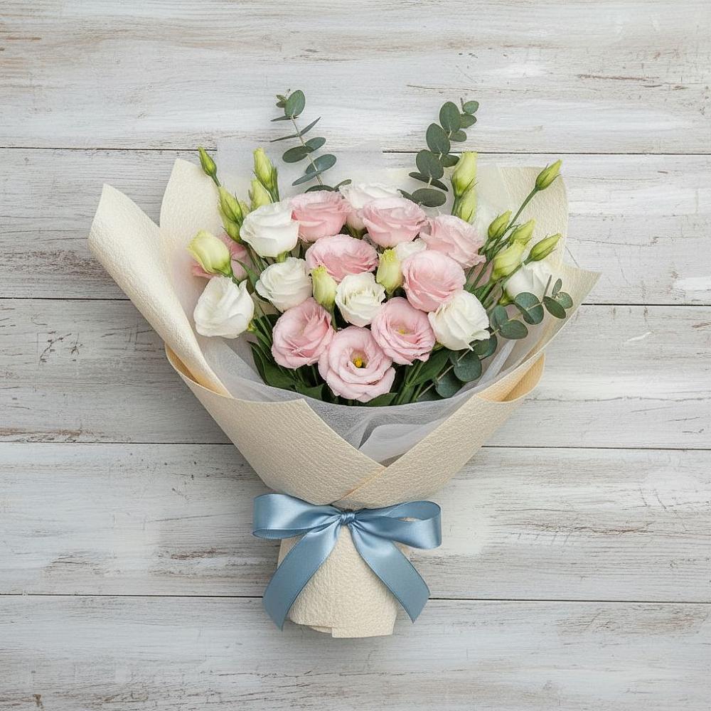 Букет цветов из: Лизиантусы в Старый городок